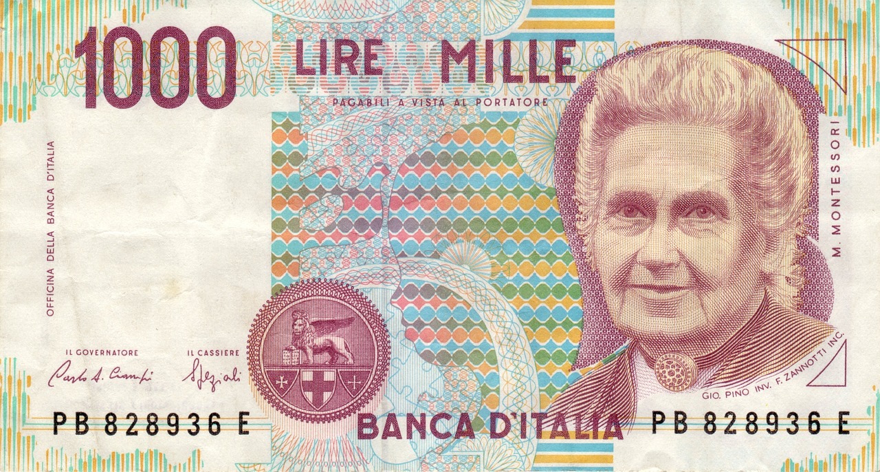 Banconota da 1000 Lire, esemplare raro, simbolo di ricchezza e collezionismo.