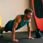 Sviluppare resistenza per lunghe sessioni di sport acquatici: la routine di allenamento che rende i viaggi più piacevoli